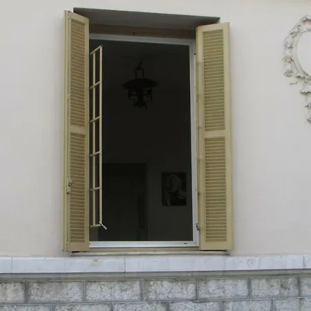 Apartment 9 Bis Rue Andrioli *